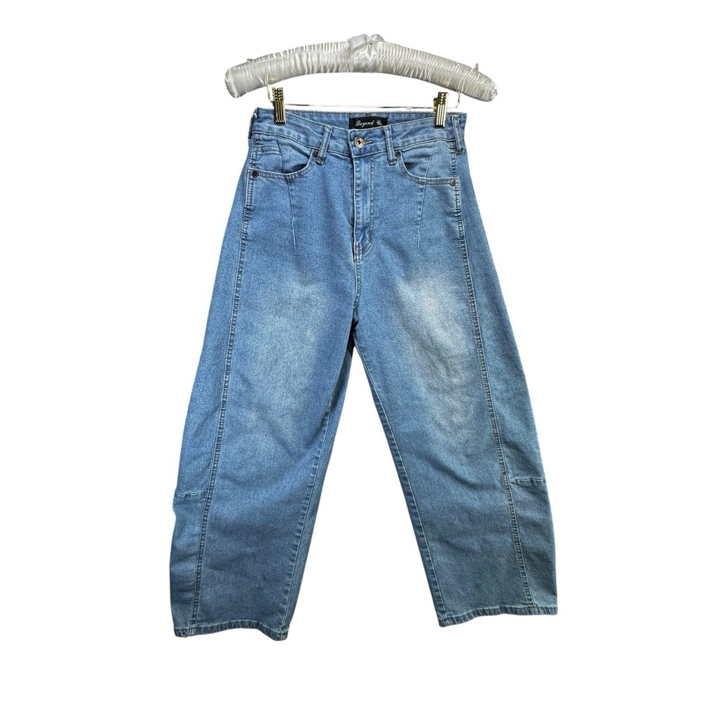 Beyond Us Womens Light Wash High Rise Wide Leg Jeans Waist 27 Distressed Cropped